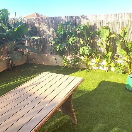 Espacioso Apartamento Con Preciosos Jardines Y Bbq Isla Plana Eksteriør bilde
