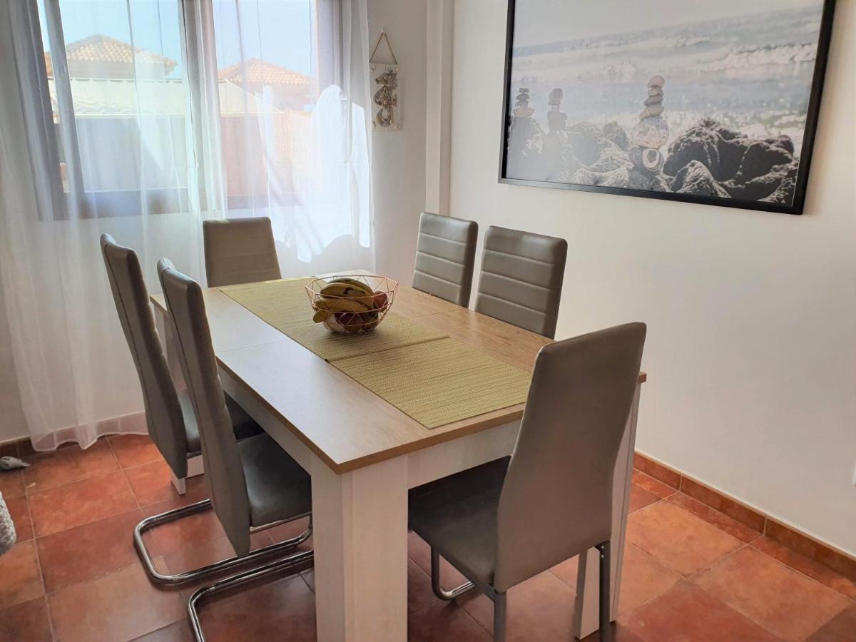 Espacioso Apartamento Con Preciosos Jardines Y Bbq Isla Plana Eksteriør bilde