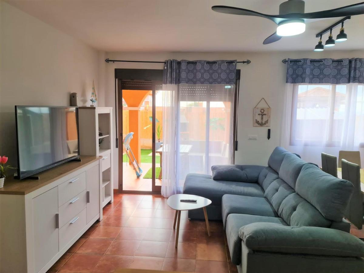Espacioso Apartamento Con Preciosos Jardines Y Bbq Isla Plana Eksteriør bilde