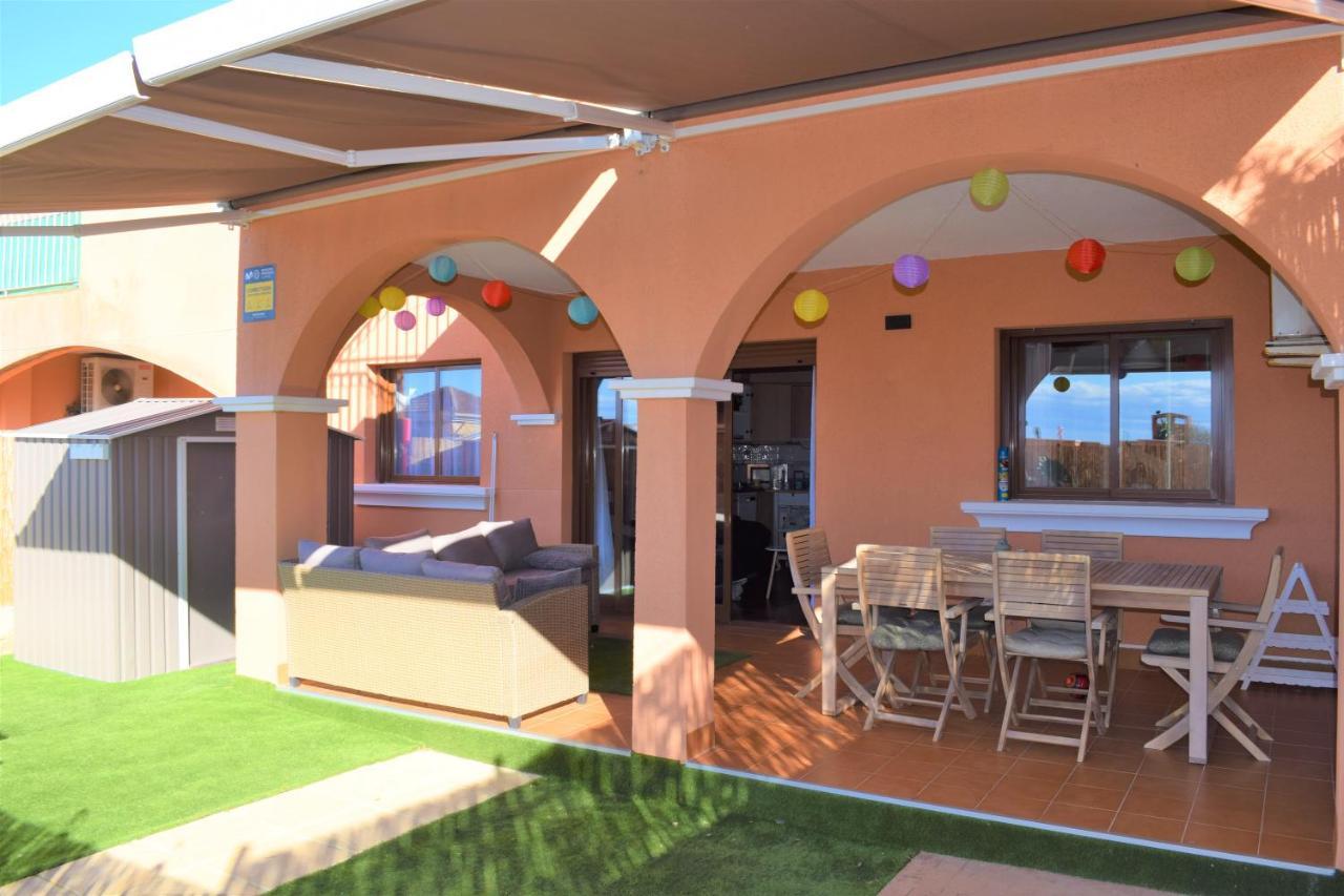 Espacioso Apartamento Con Preciosos Jardines Y Bbq Isla Plana Eksteriør bilde