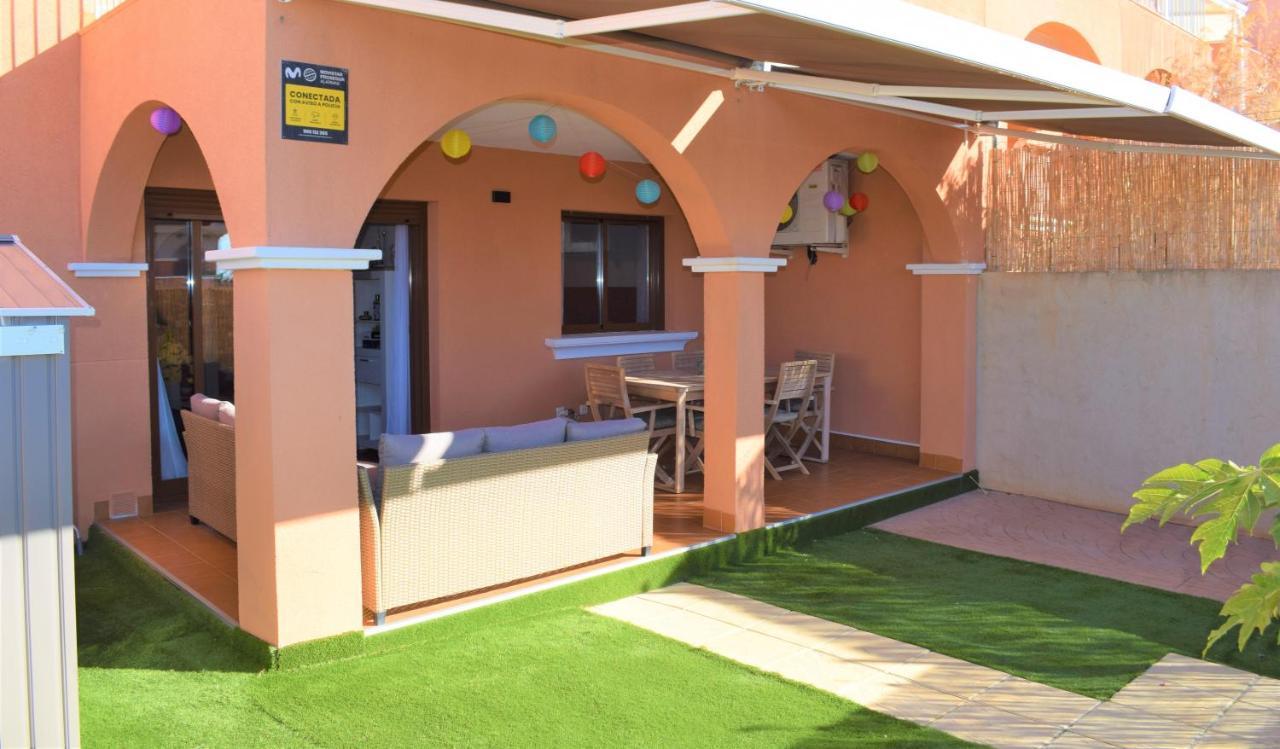 Espacioso Apartamento Con Preciosos Jardines Y Bbq Isla Plana Eksteriør bilde