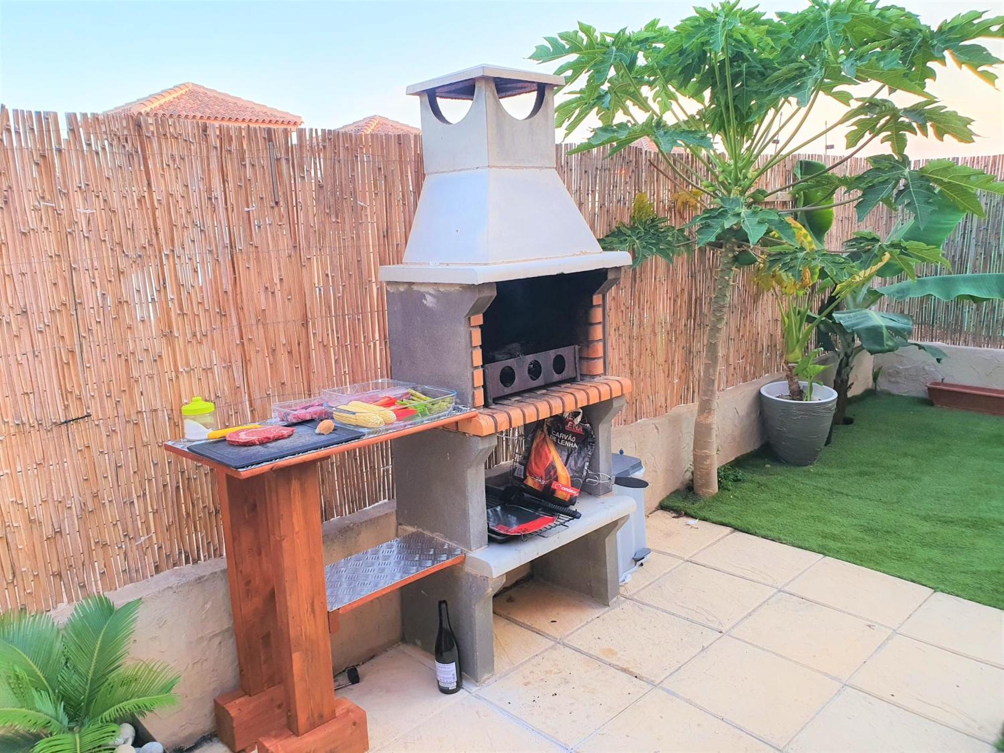 Espacioso Apartamento Con Preciosos Jardines Y Bbq Isla Plana Eksteriør bilde